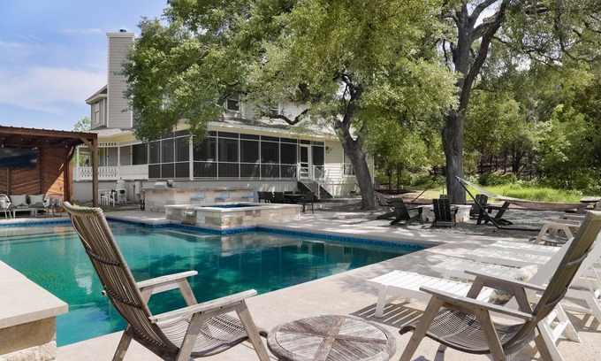 Austin Casa | 7BR Hill Country Oasis - Pool, Hot Tub & Games for Your Ultimate Getaway