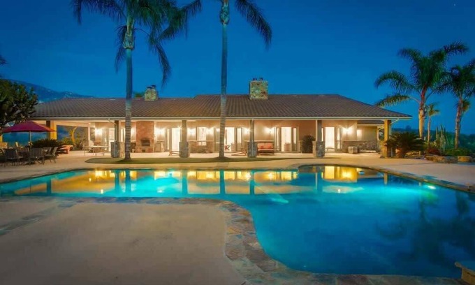 Poway Casa | Luxury Private Estate | Pool & Pickleball Court