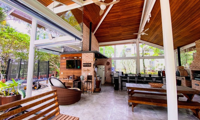 Carapicuiba Casa | Incredible farm property