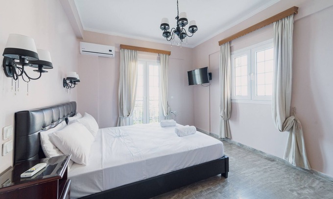 Poros Apartamento | Cuadruple de lujo (en los apartamentos y suites del hotel stellatos)
