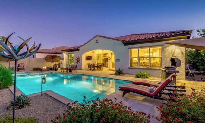 Queen Creek Casa | Luxury Queen Creek Oasis w/ Pool & Spa