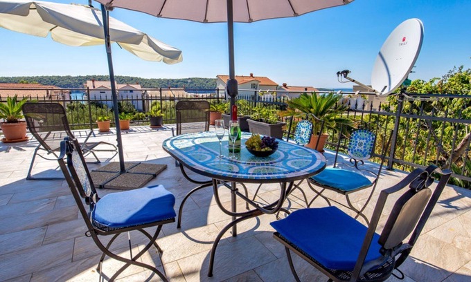 Barbat na Rabu Apartamento | Luxury Rab Apartment With Terrace