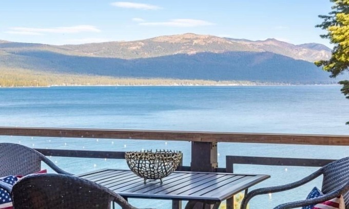 Dollar Point Casa | Frente al lago de lujo, impresionantes vistas desde 3 niveles - Playa privada y muelle