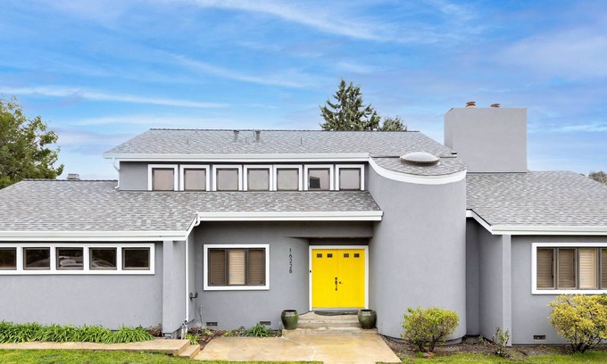 Noddin Casa | Luxury remodeled home in the heart of Los Gatos - Home Away from Home!