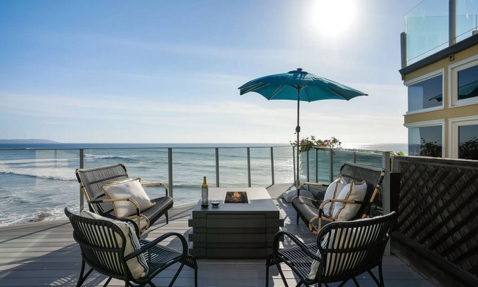 La Jolla Casa | Luxury, renovated, oceanfront home with incredible deck & ocean views - dog friendly!