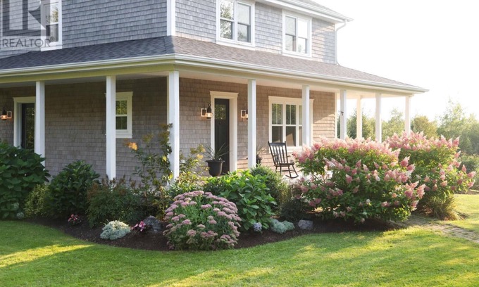 Anne's Land Casa | Luxury Rental Located In New Glasgow, Minutes To Amazing Restaurants and Beaches