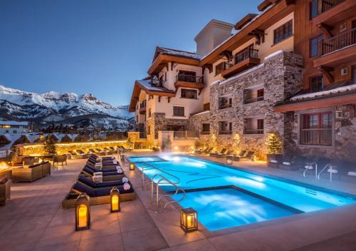 Mountain Village Apartamento | Luxury Residence at a 5 Star Hotel at the Heart of Mountain Village - Telluride