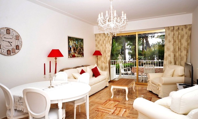 Lazaret Apartamento | Residencia de lujo, playa, parque, vista al mar, terraza, paz, aire. cond, grande 1-bedr aparte