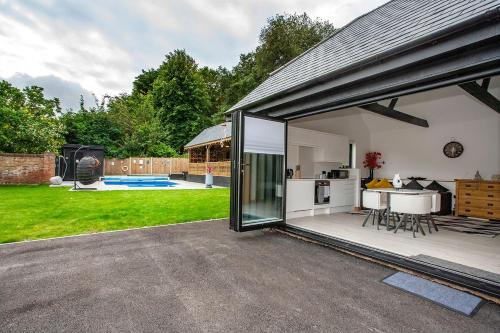 Deal Casa | Luxury retreat 32c pool jacuzzi games bar oasis