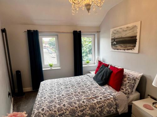 Southend-on-Sea Casa | Luxury Retreat Beach House - Sleeps 6