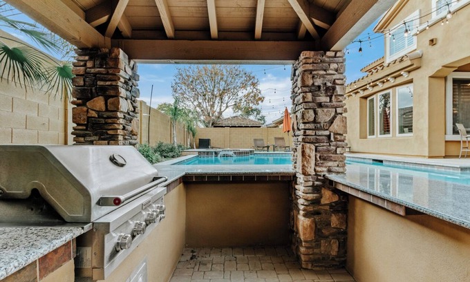 Power Ranch Casa | Luxury Retreat With Heated Pool & Hidden Game Room 6 Bedroom Home by RedAwning