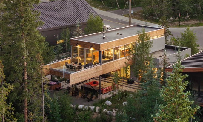 Winter Park Chalet De Esquí | Luxury Riverfront Chalet
