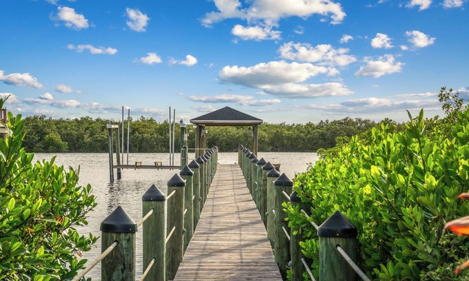 Wilbur-By-The-Sea Casa | Luxury Riverfront Oasis | Dock, Pool & Walk to Beach