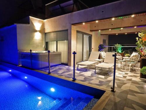 Netanya Apartamento | Luxury Rooftop Apartment in Netanya