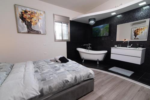 Haifa Apartamento | Luxury Room Bahai's Garden