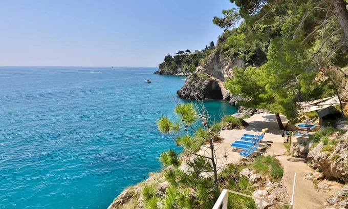 Pogerola Apartamento | Luxury Room With sea View in Amalfi ID 3938