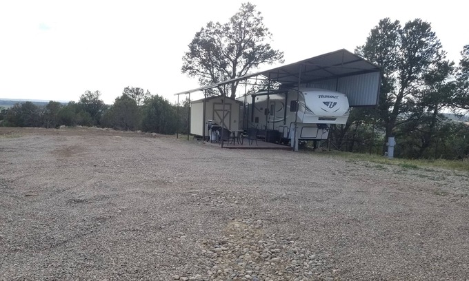 Ignacio Casa | Luxury RV camping experience located on working cattle ranch in SW Colorado