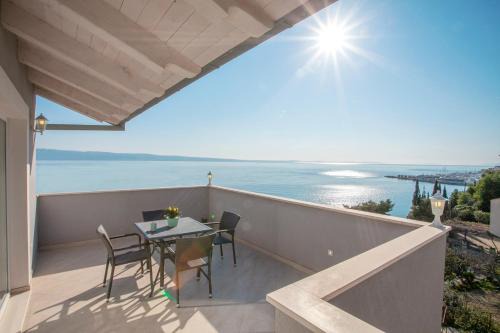 Jesenice Apartamento | Luxury Sea View Apartment