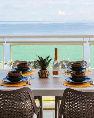 Sliema Apartamento | Luxury Seafront 3BR with Pool by ArcoBnb