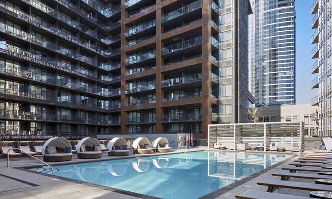 Belltown Hotel | Luxury Seattle Suite w/ Balcony, King Bed & Pools—Near South Lake Union Fun!