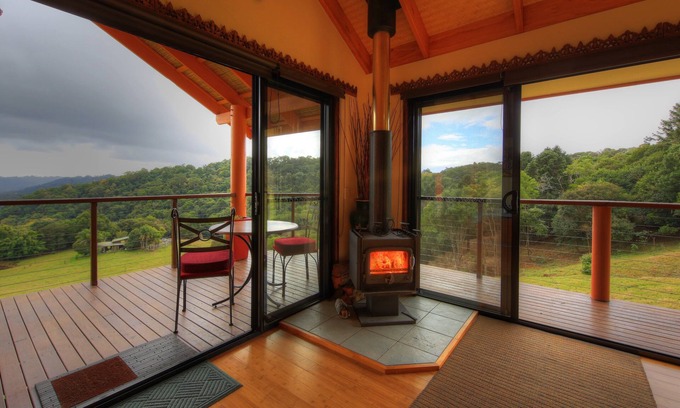 Balmoral Ridge Casa | Villa independiente de lujo con cama king, spa doble, chimenea y cocina.