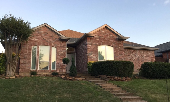 North Central Carrollton Casa | Casa unifamiliar de lujo en Carrollton, TX