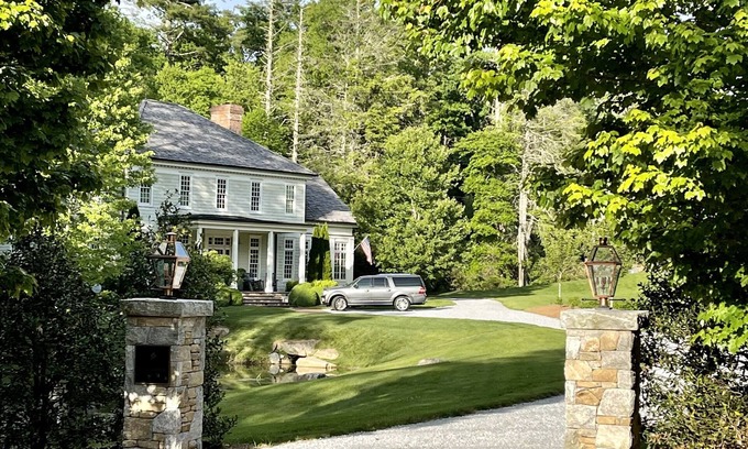 Highlands Casa | Casa de lujo de seis dormitorios a poca distancia del centro de Highlands, Carolina del Norte