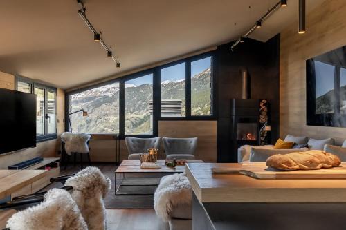 Soldeu Apartamento | Luxury Ski Chalet Andorra