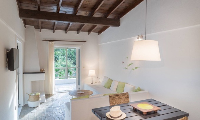 Kanapitsa Villa | Villa de lujo en Skiathos | Holiday Deluxe 1 dormitorio | Vromolimnos