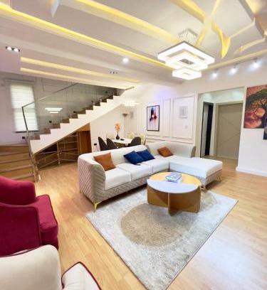 Karsana Apartamento | Luxury Smart 3-Bedroom Semi-Detached Apartment