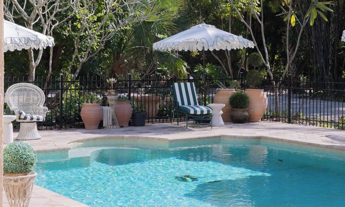 Naples Casa | Luxury spa retreat w/Pool, Infrared Sauna, cold plunge and stylish renovations