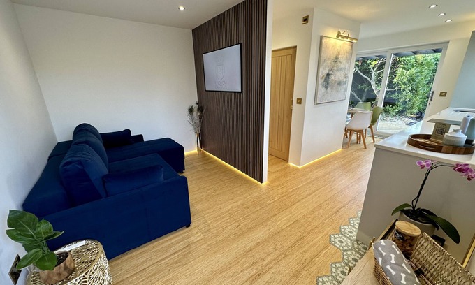 Selby Casa | Luxury space with room for 4 in the heart of Yorkshire. Only 15-miles from York!