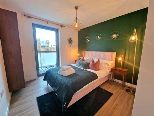 Cambridge Apartamento | Luxury Station Apartment by Paymán Club