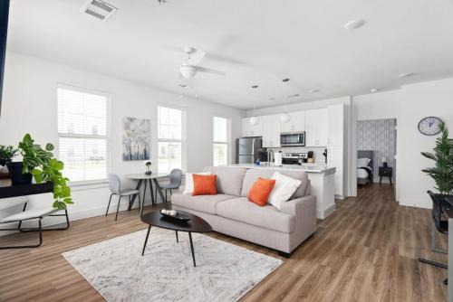 Pflugerville Apartamento | Luxury Stay 1B 1B w Gym, Pool, Shops Nearby