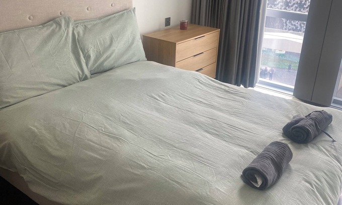 Peninsula Apartamento | Luxury stay near O2 and Canary Wharf