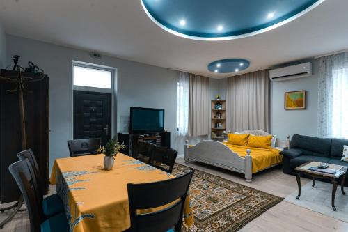 Veliko Tarnovo Apartamento | Luxury Studio near Tsarevets