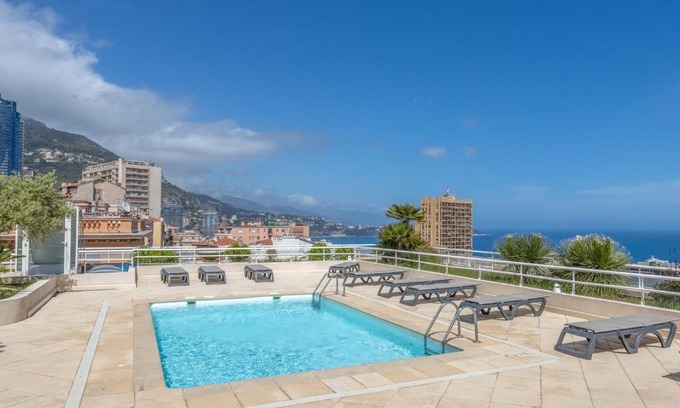Beausoleil Apartamento | Luxury studio renovated 2024 with free parking
