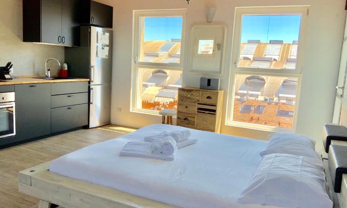 Ponte Seveso Apartamento | LUXURY STUDIO UNIQUE VIEW NEAR MAIN STATION