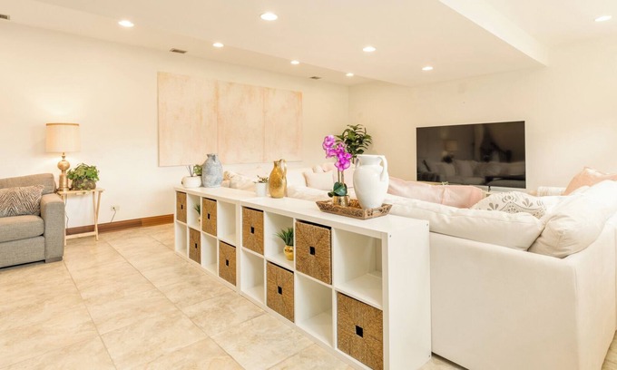 Glen Ellyn Casa | Luxury Suite in Glen Ellyn, IL USA