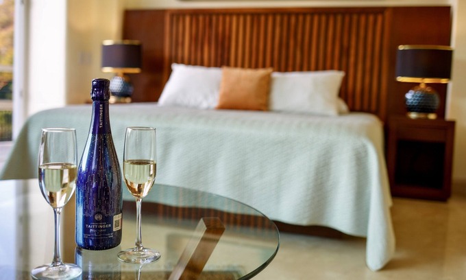 Boca de Tomatlán Casa | Luxury Suite With Waterfall, Ocean and Swimming Pool View