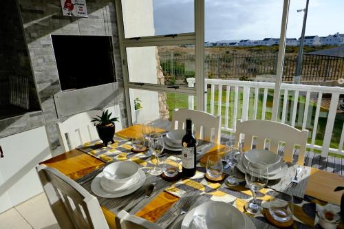 Mykonos Apartamento | Luxury Sunset Heights Unit 79