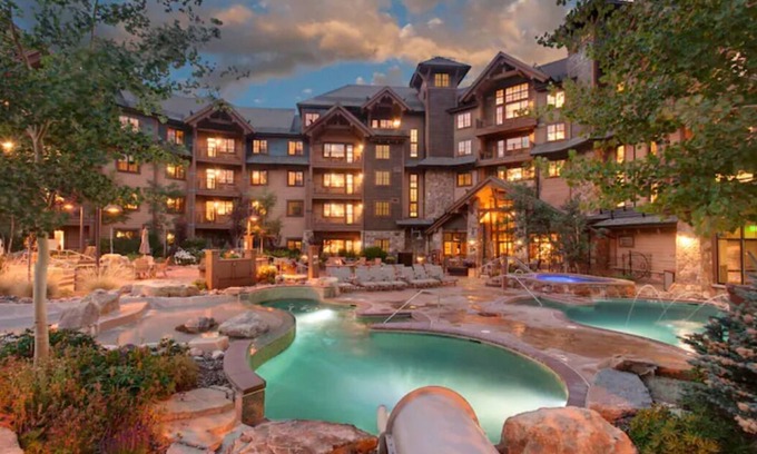 Breckenridge Complejo | Luxury Three-Bedroom Condominiums