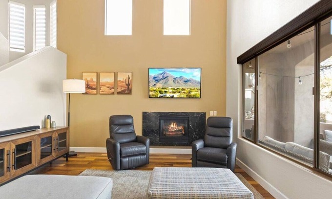 Talon Retreat Casa | Luxury Townhome | Grayhawk | Gated | 2 Bed+ Office