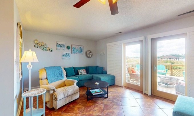Ocean Pines Casa | Luxury townhome w/river views, outdoor seating, fire pit, grill & shared pool