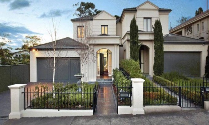 Kew Casa | Luxury Townhouse - 5min walk to restaurants, cafes and shops
