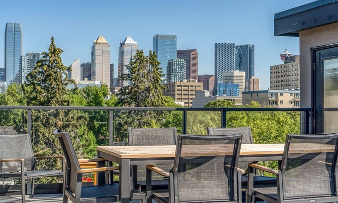 Southwest Calgary Casa | Luxury Townhouse, Top Patio Downtown Views + Elevator