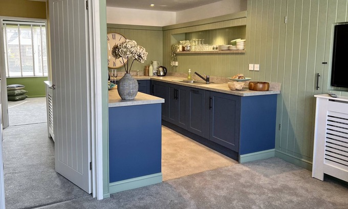 Hertford Casa | Outstanding 3 Bedroom Townhouse in Hertford