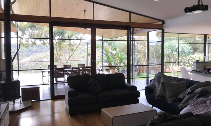 Baskerville Casa | Casa de árbol de lujo en el monte australiano