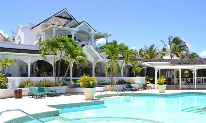 Mount Standfast Villa | Luxury Two Bedroom Boutique Apartment