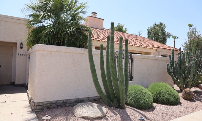 Dobson Ranch Casa | Luxury updated 3-bedroom home with pool